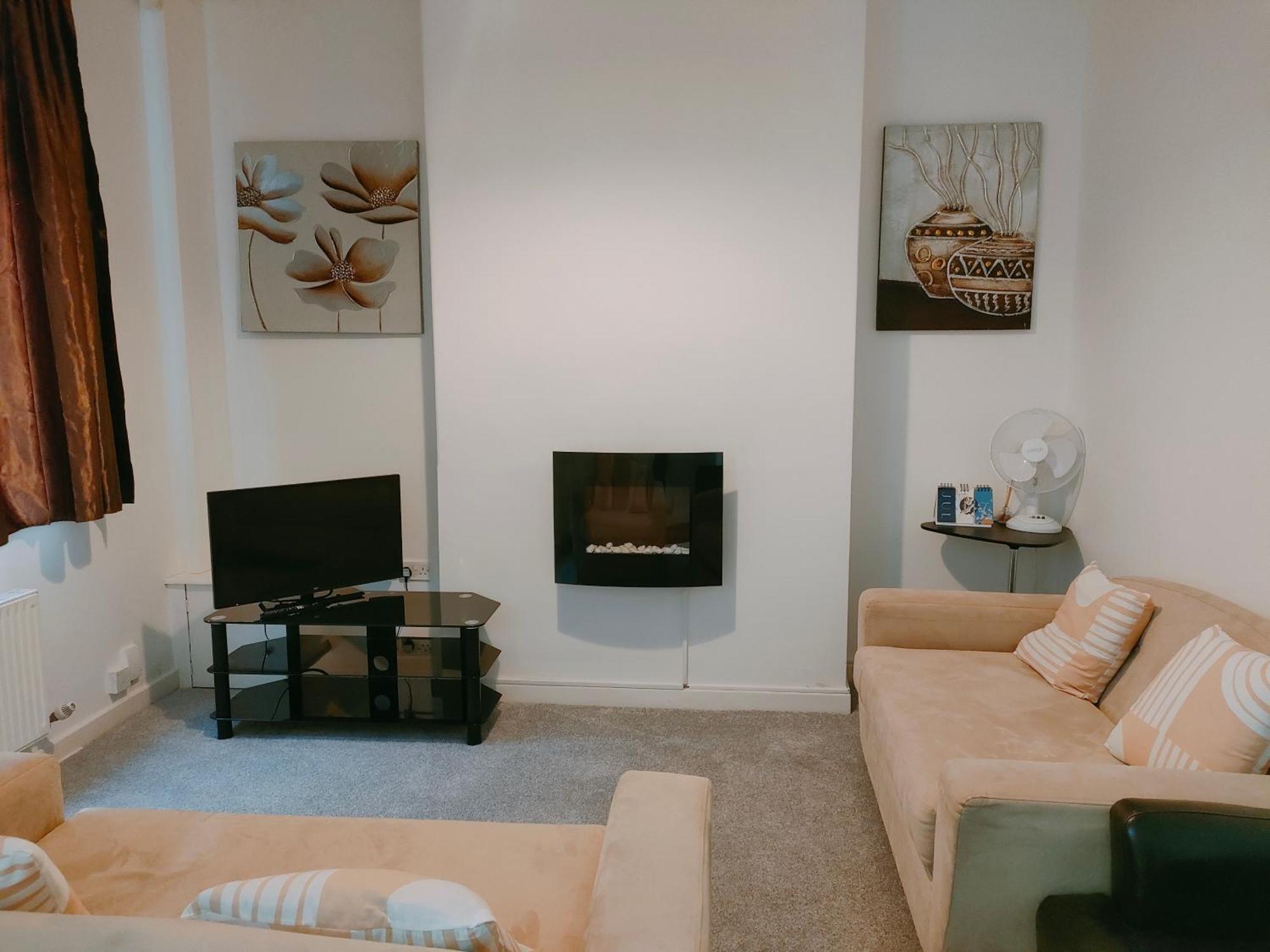 Hope Haven - Stylish Sa Villa Лий Екстериор снимка